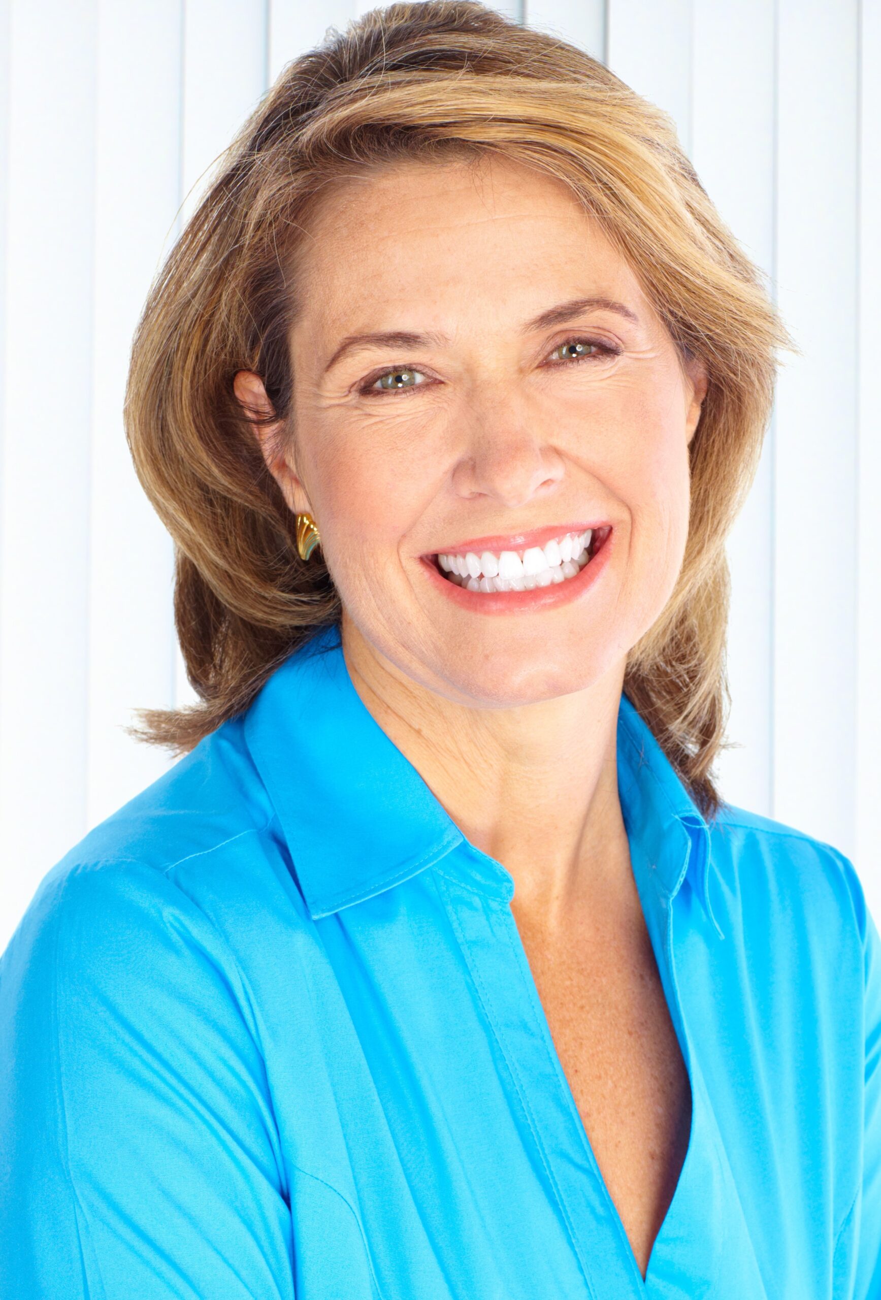 Smiling,Mature,Business,Woman